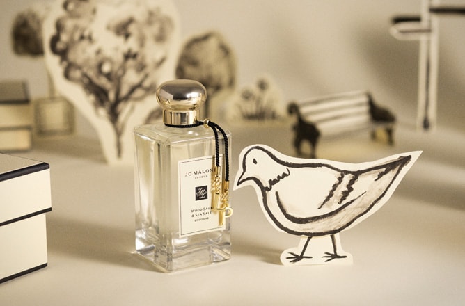 Complimentary Engraving & Charm with 50ml or 100ml Cologne*