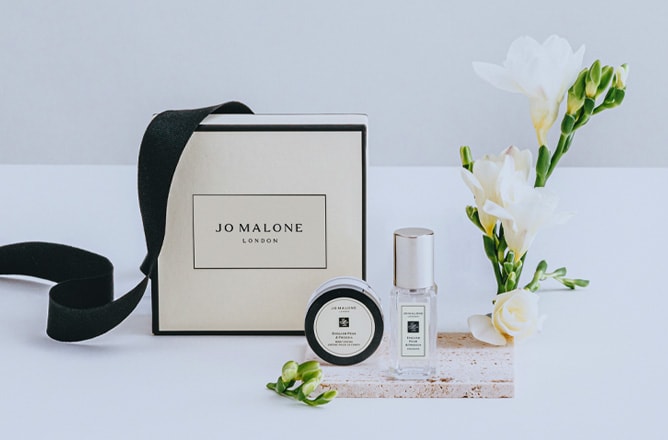 Enjoy An English Pear Duo With<br>Any $185 Purchase*